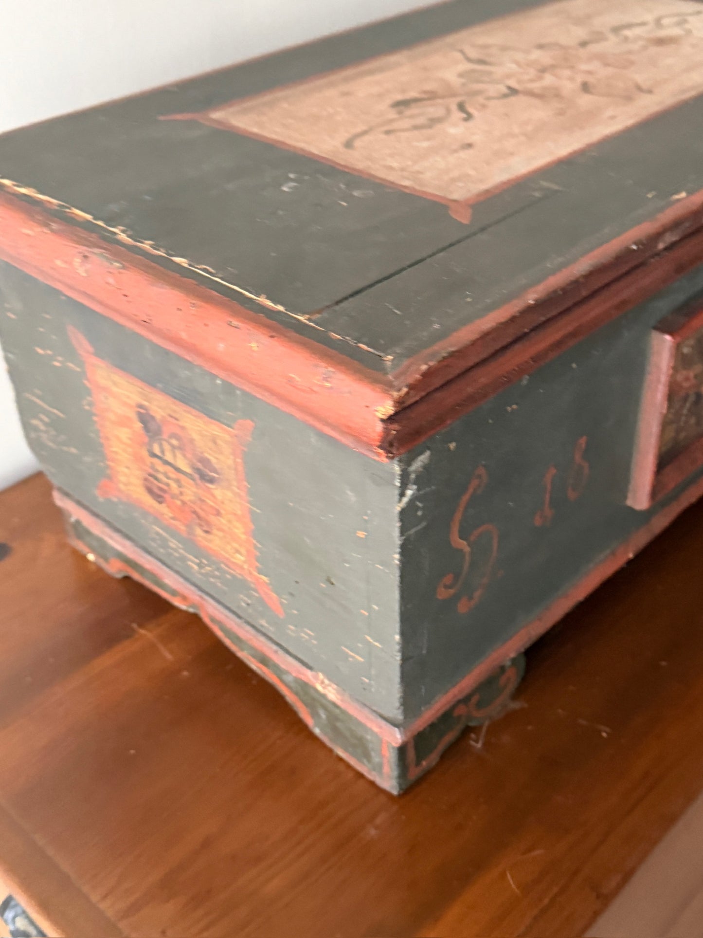 Scandinavian painted pine chest