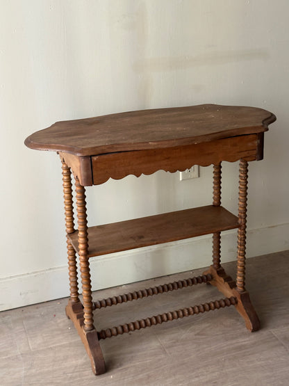 Spindle leg side table