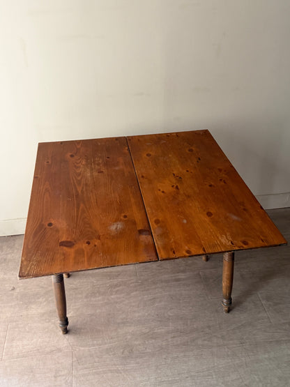 Pine dining table