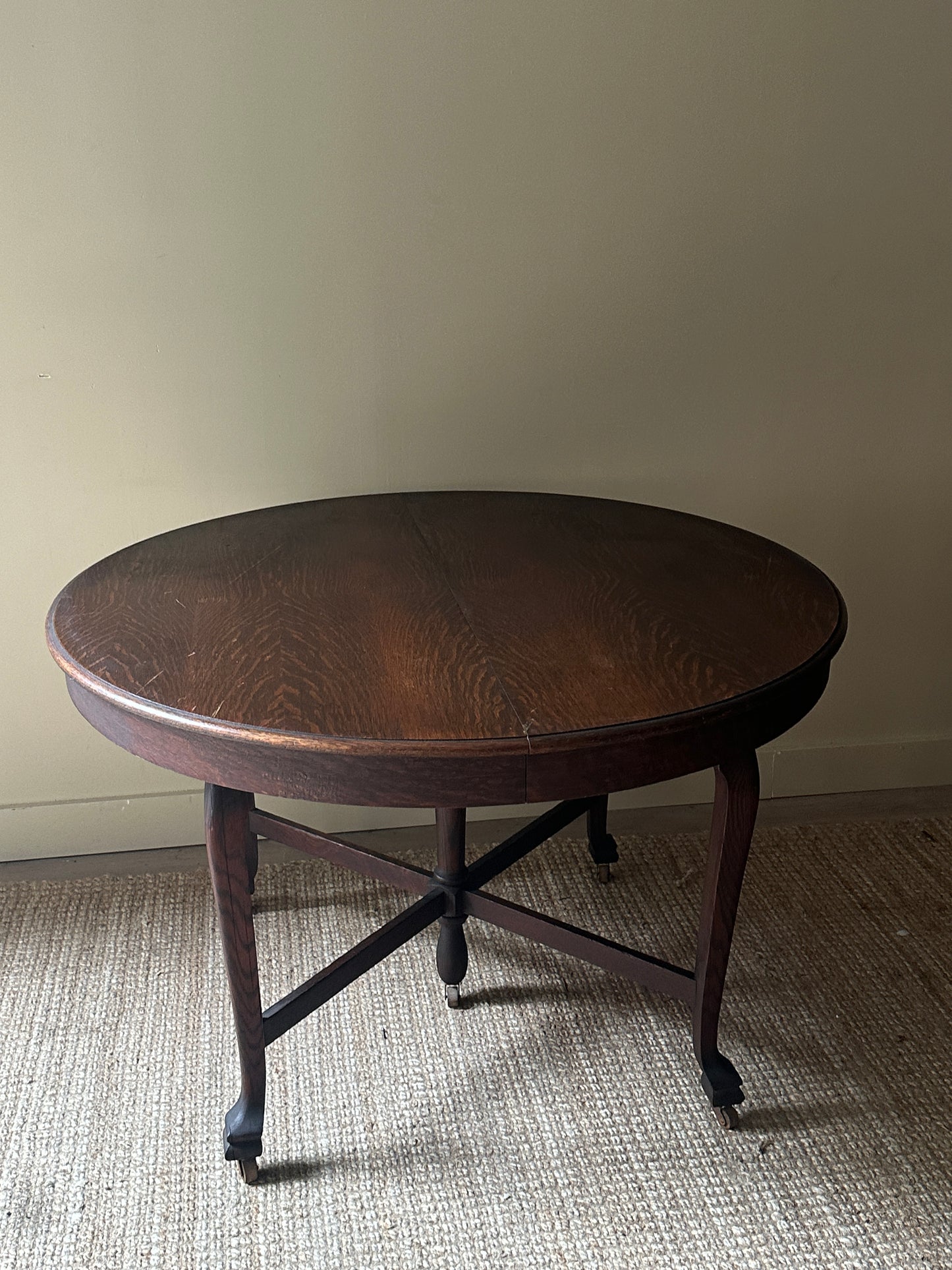 Pine dining table w leaves