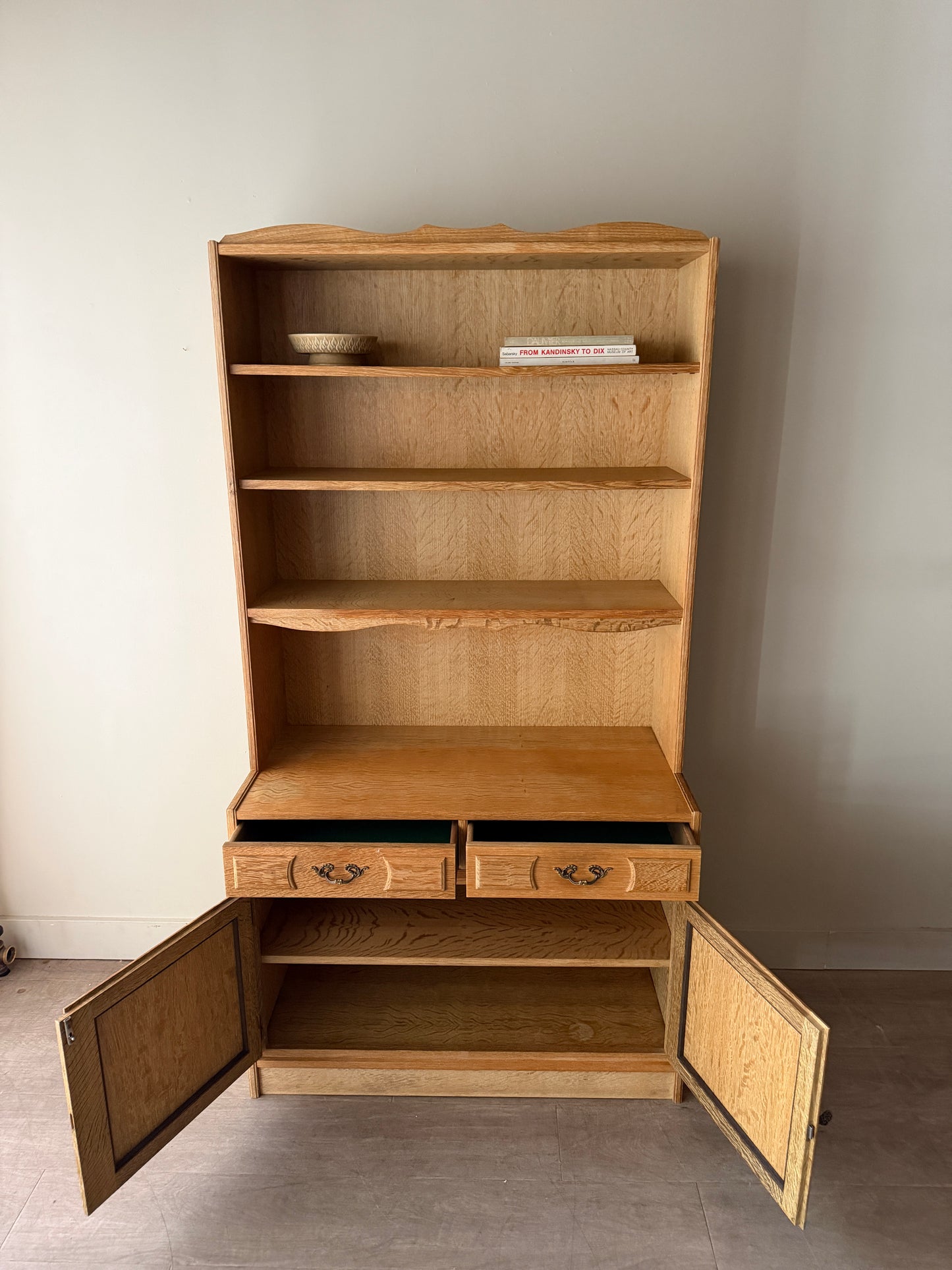 Henning oak two piece hutch