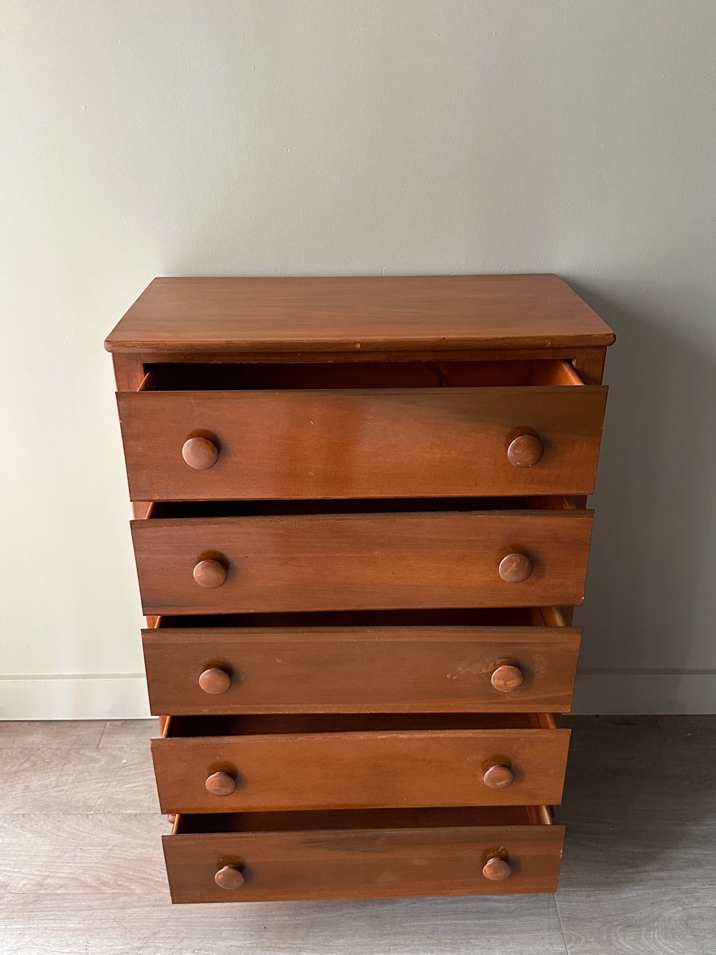 Maple dresser with bun feet