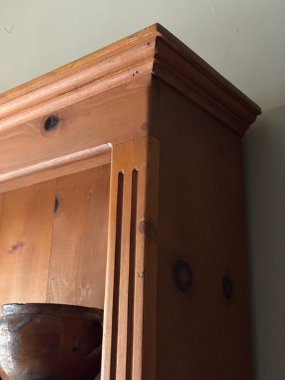 Amish pine two piece Welsh cupboard