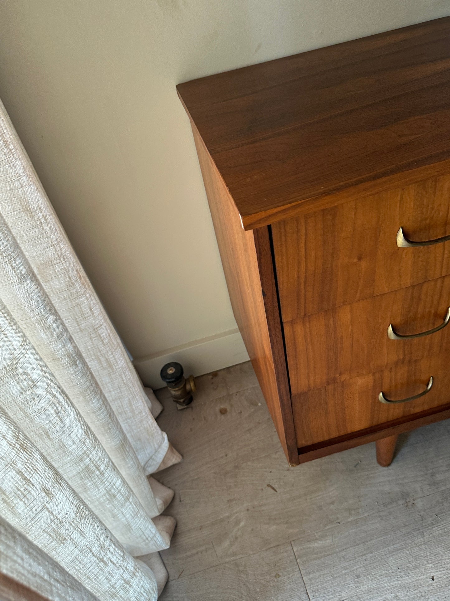 Walnut inlay 9 drawer dresser
