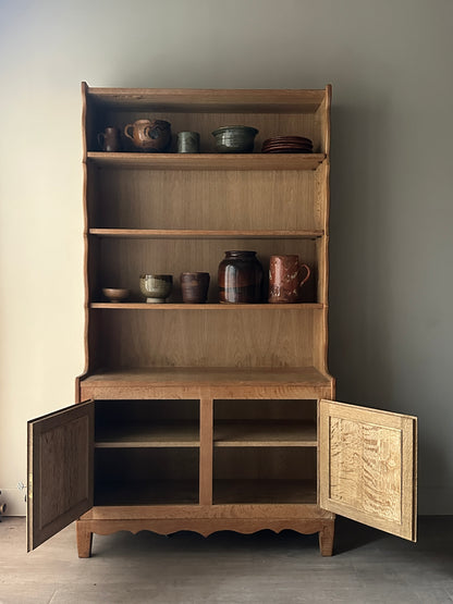 Henning oak bookshelf