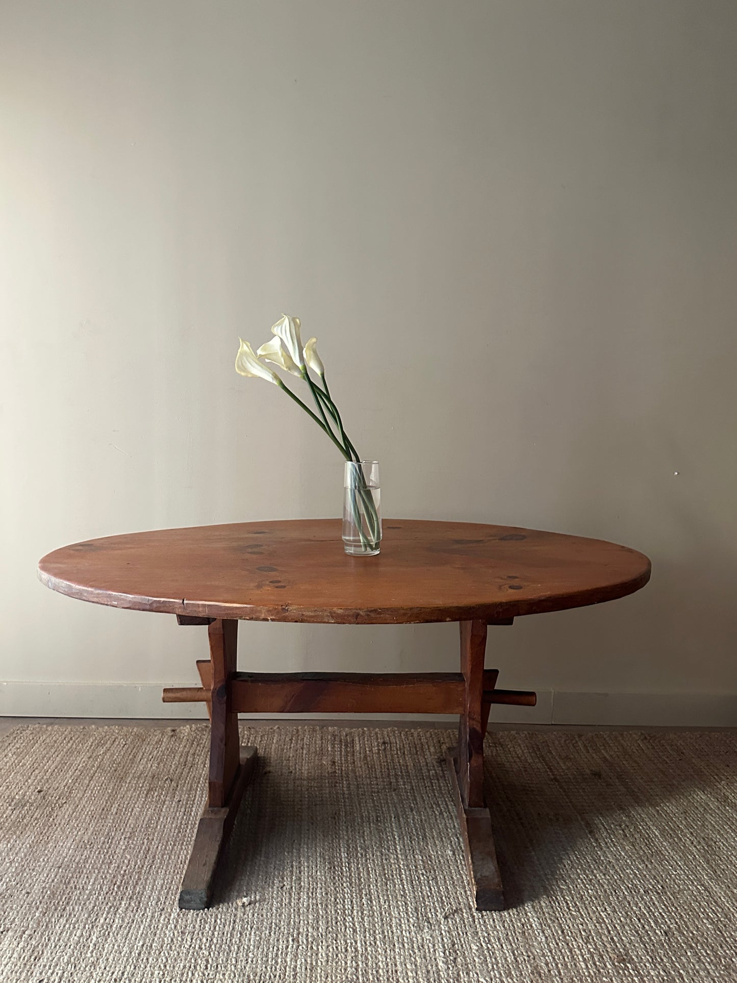 Pine dining table