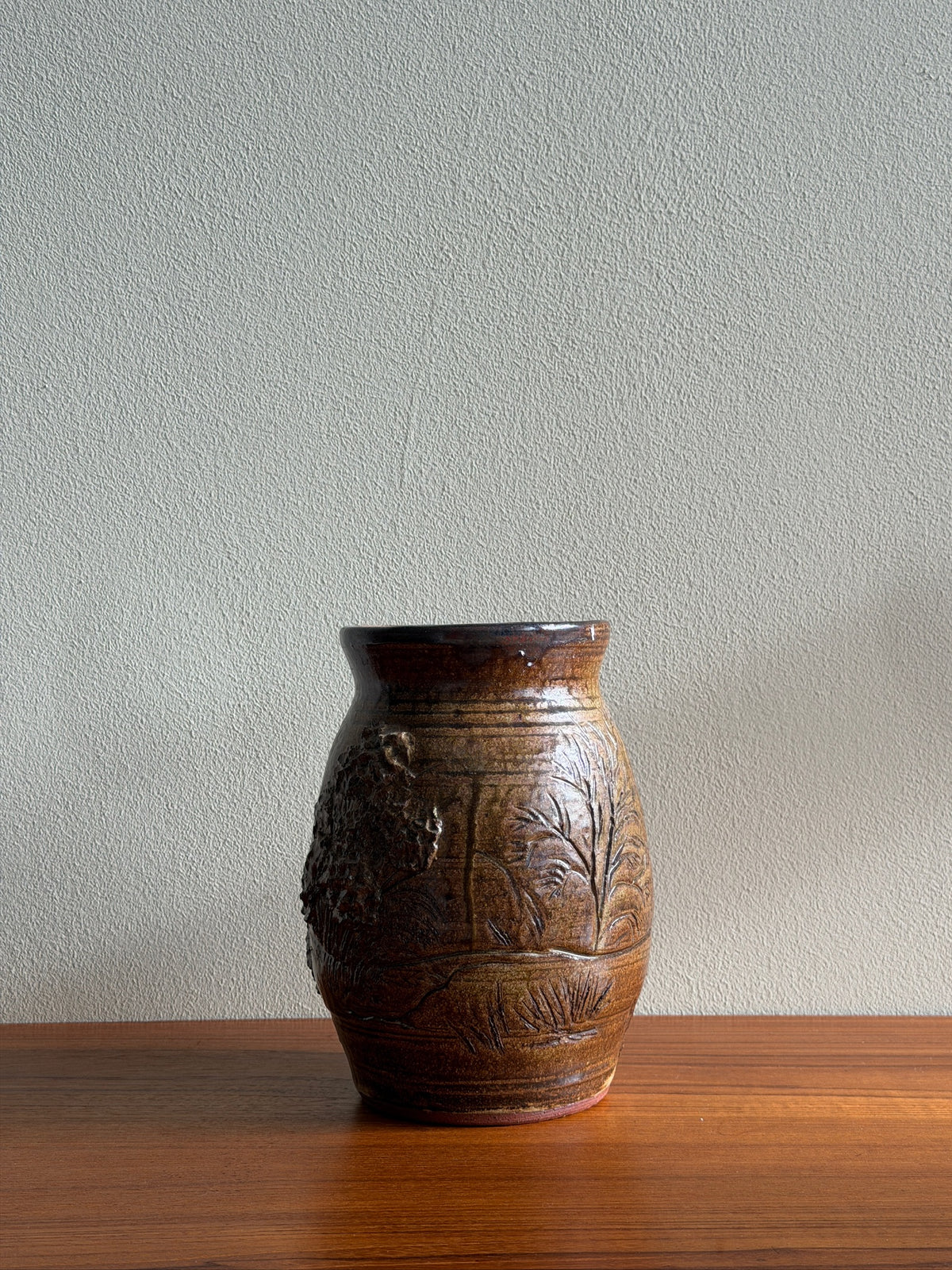 Wheeler Pottery stag jar