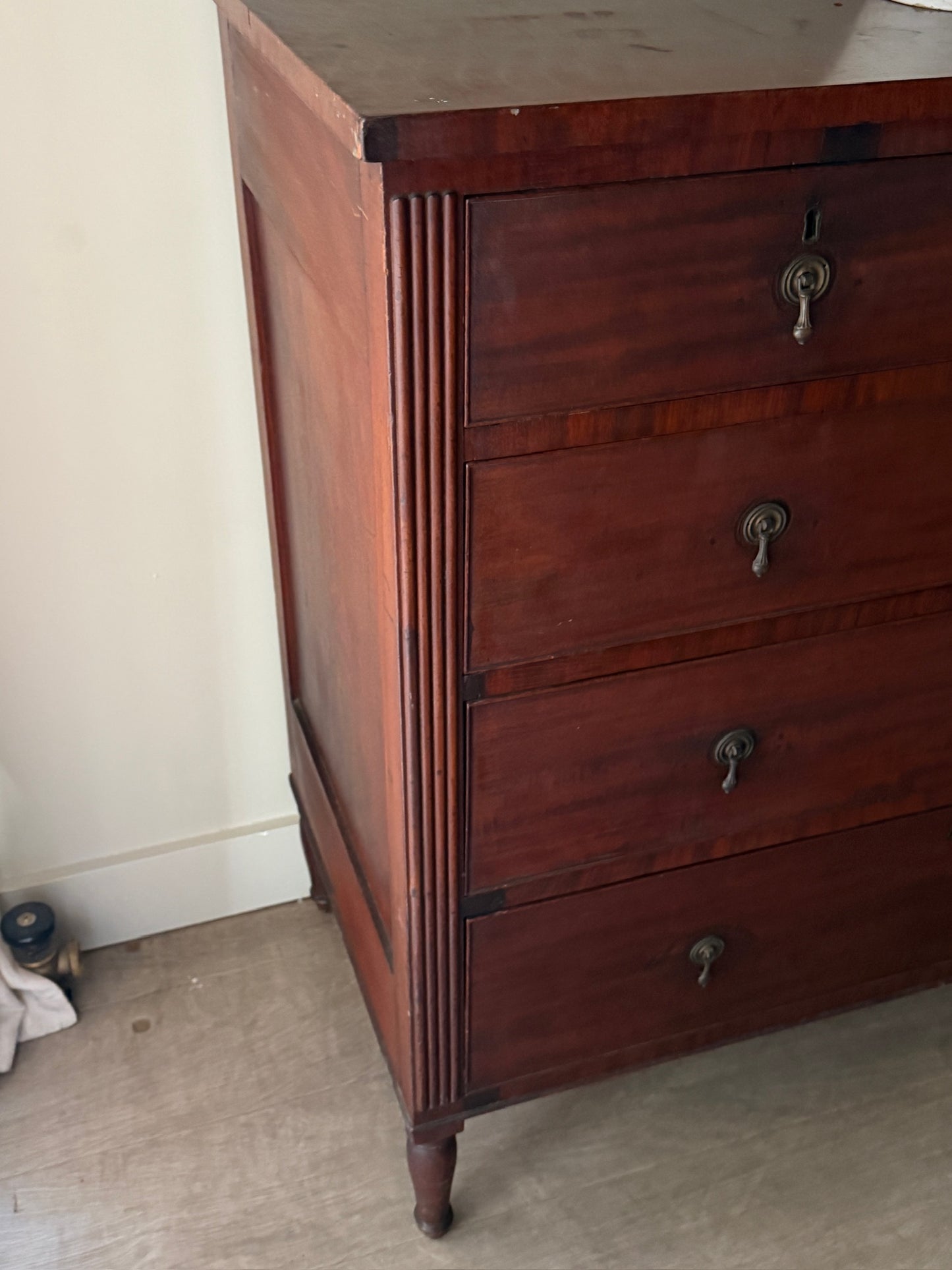 Sheraton mahogany dresser