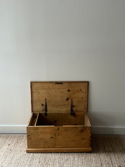 Pine chest