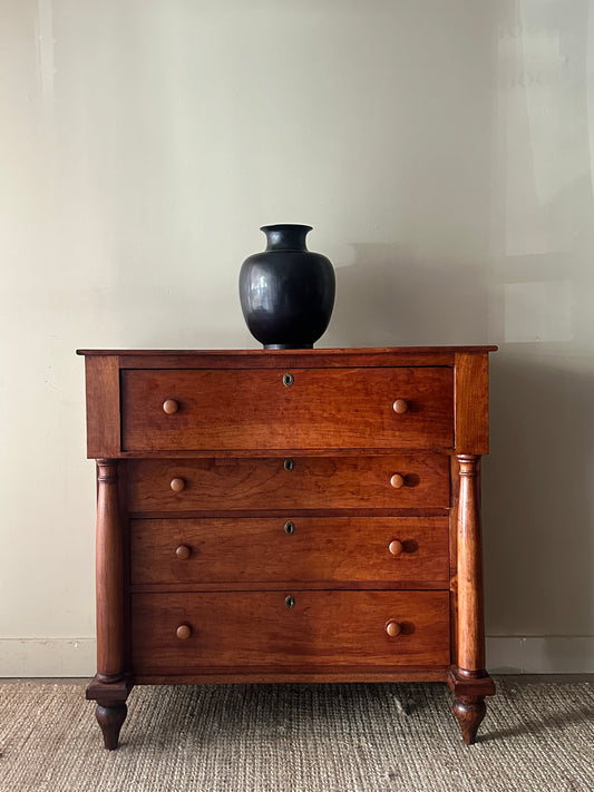 Pine empire dresser