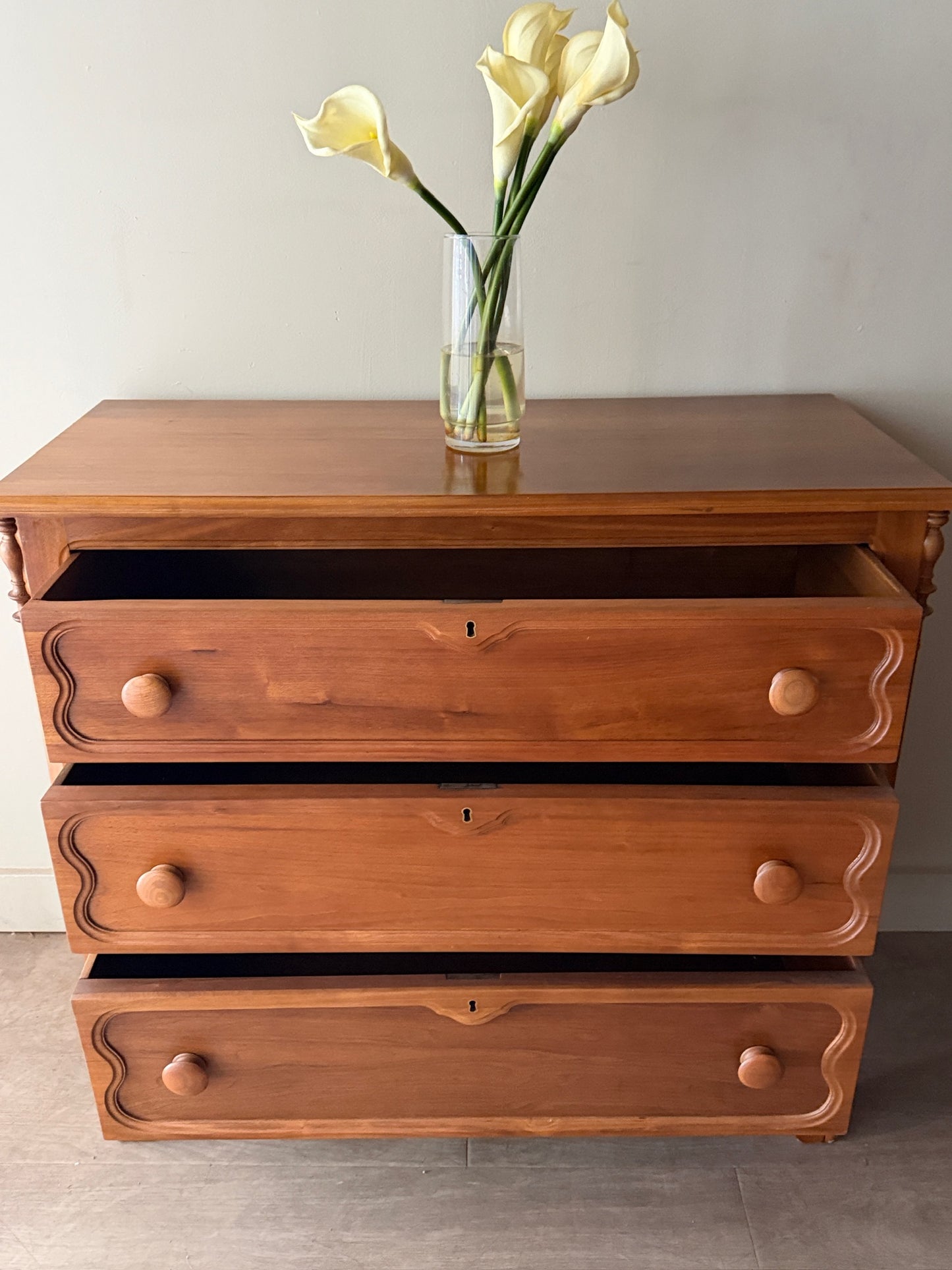 Walnut 3 drawer dresser