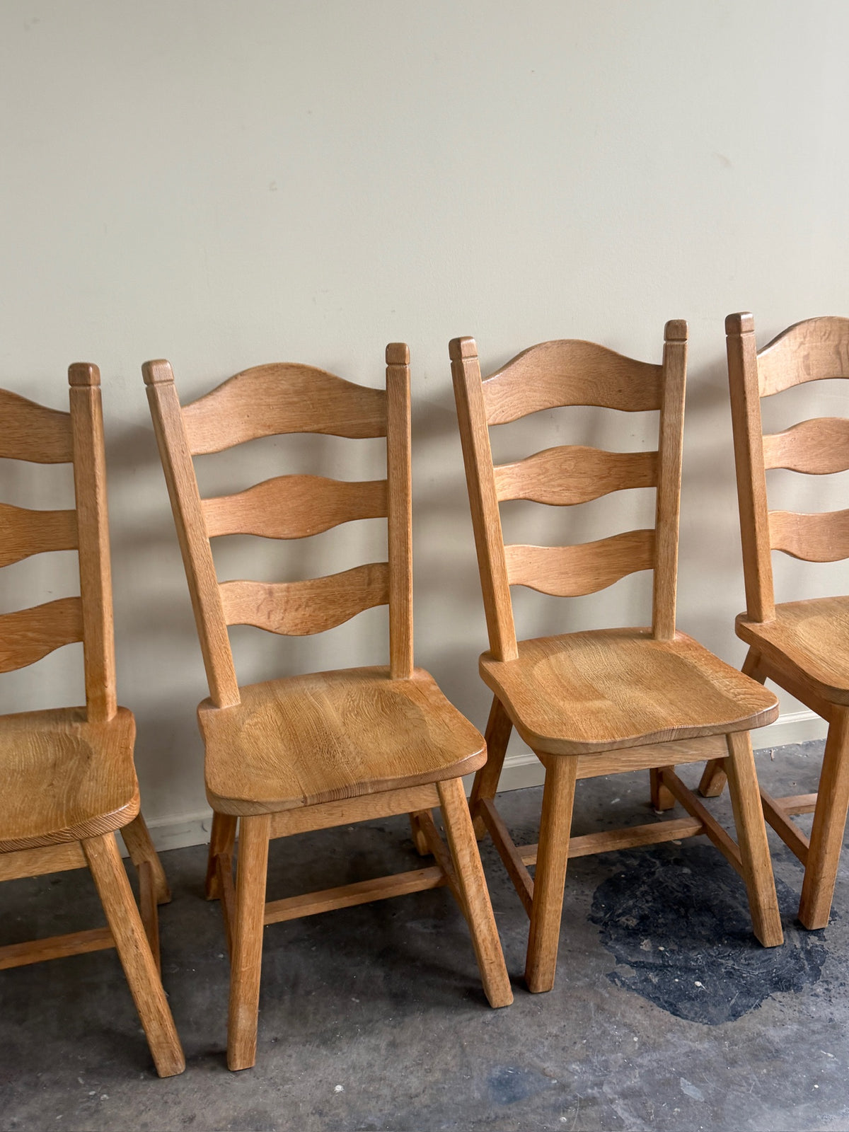 Oak razorblade dining chairs. Sold in pairs.