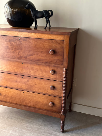 Pine empire dresser