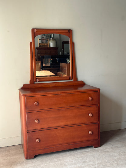 Maple dresser with mirror