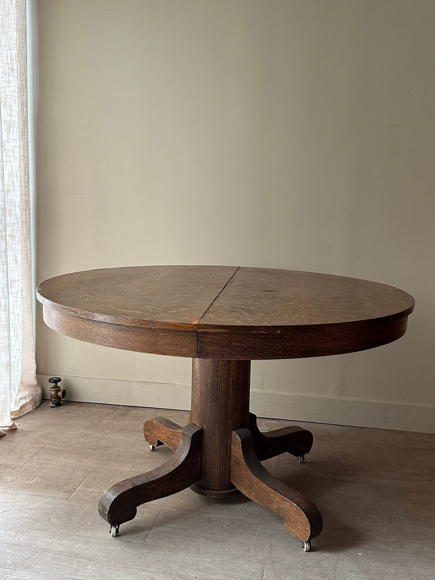 Oak dining table
