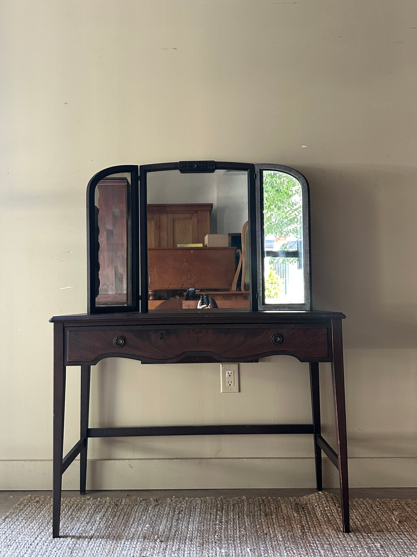 Mahogany vanity