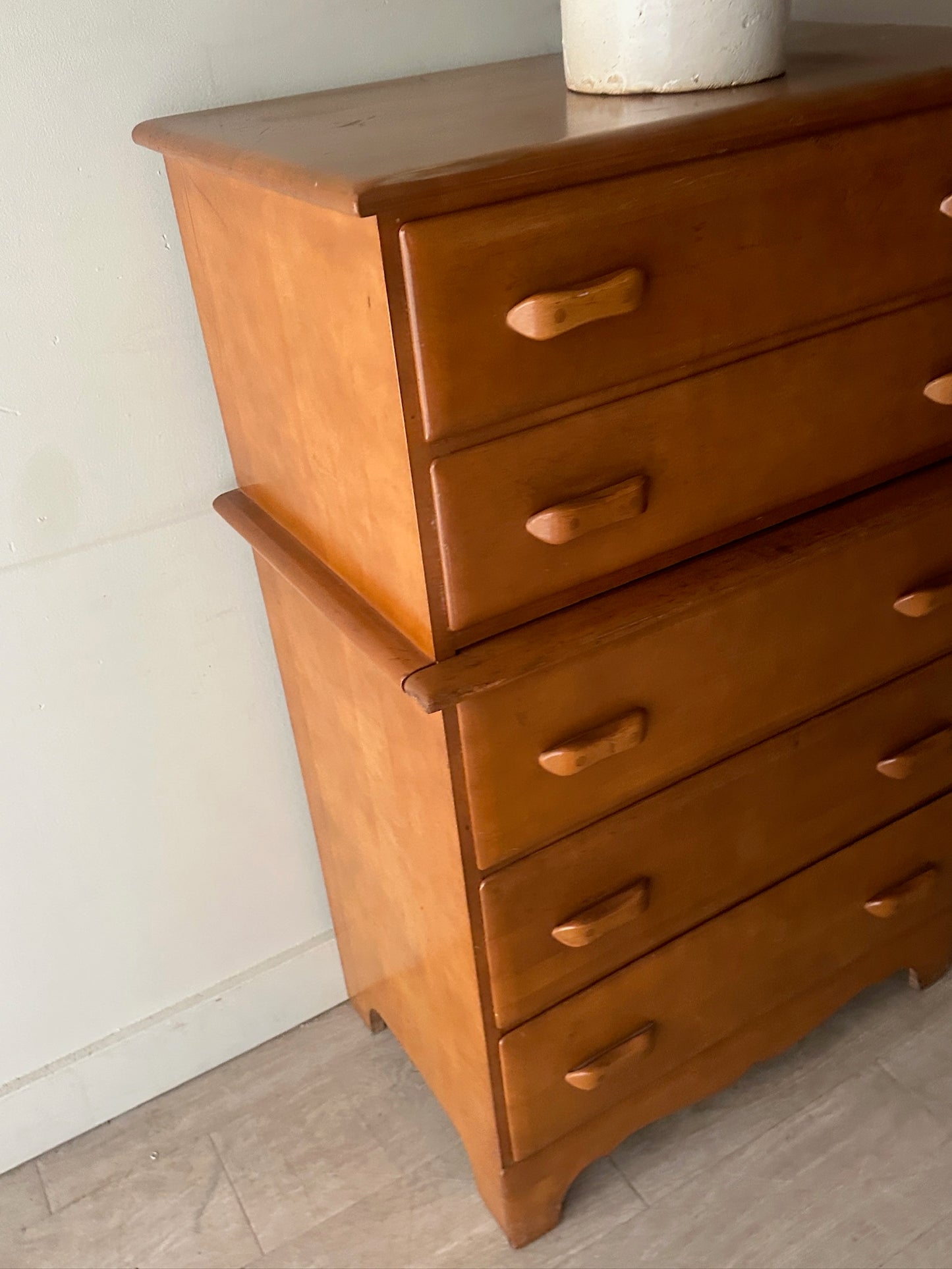 Maple dresser