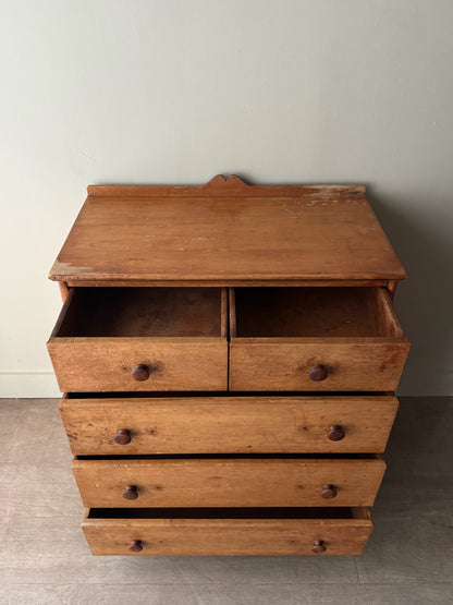 Maple dresser