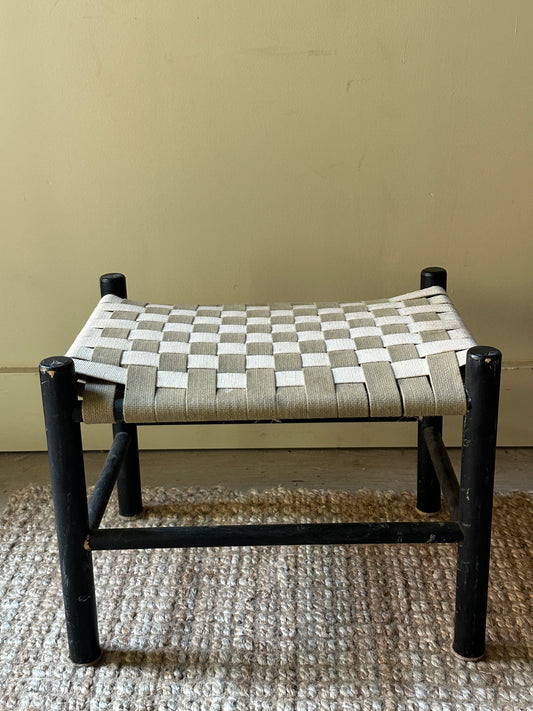 Foot stool