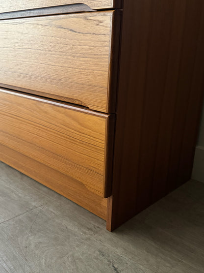 Danish teak 6 drawer dresser