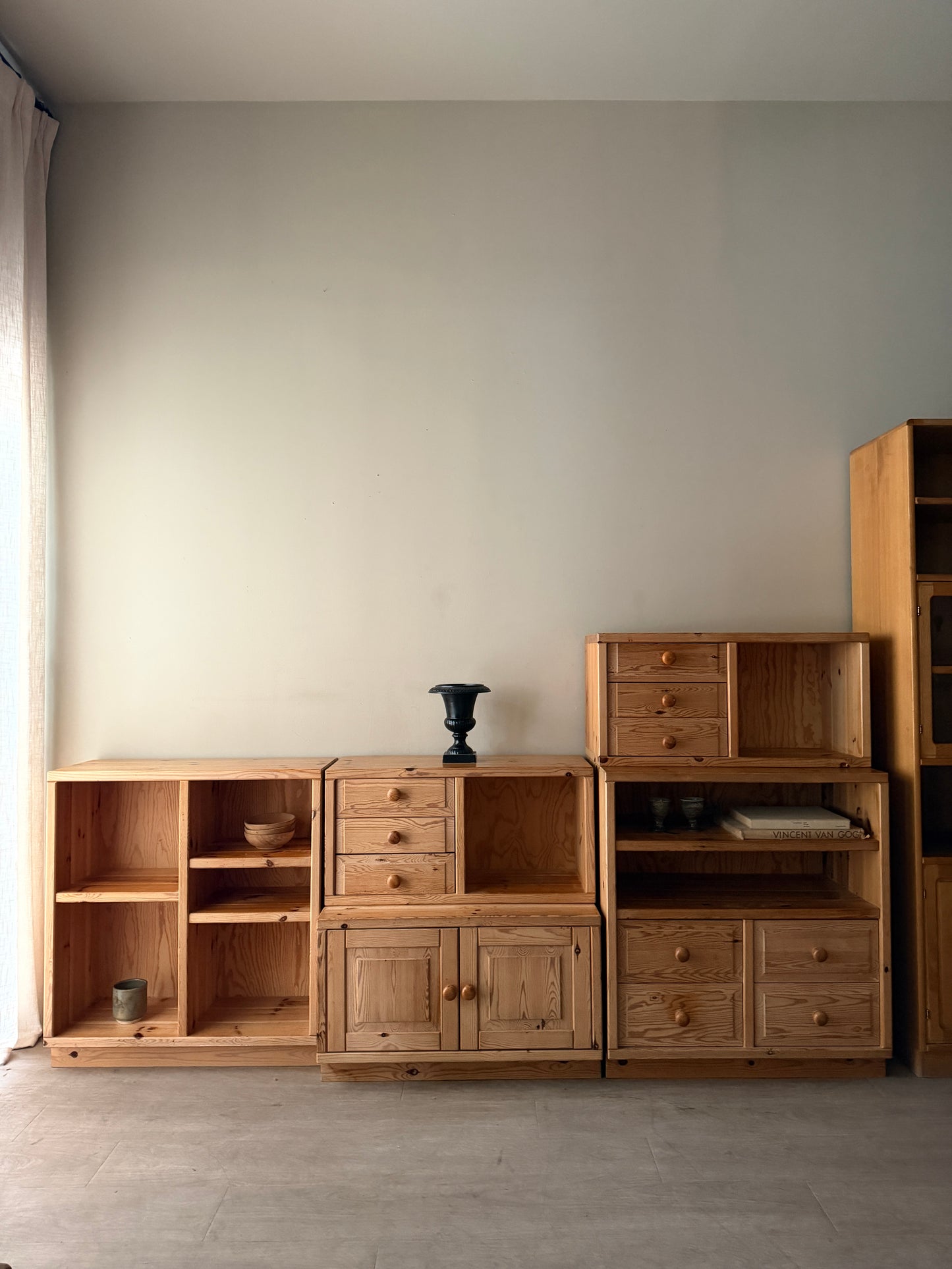 5 piece Scandinavian pine modular shelving unit