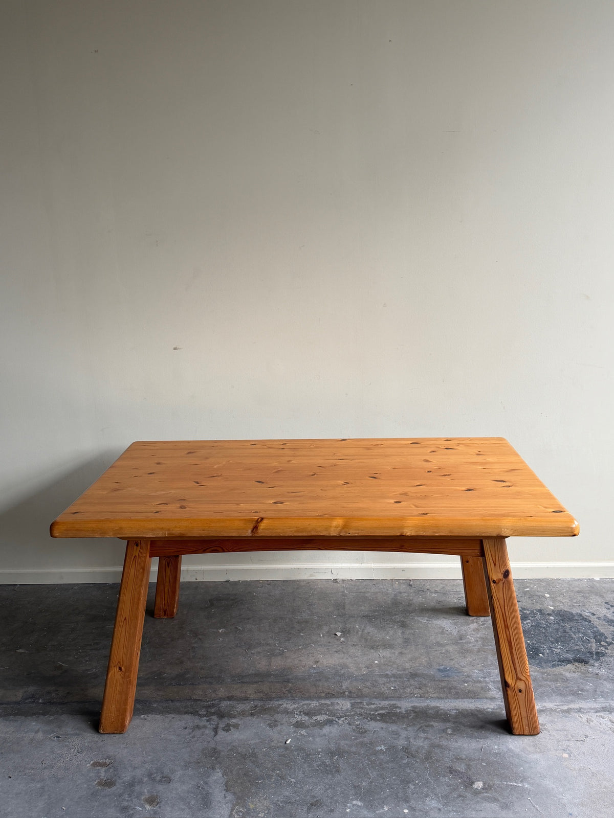 Wasa Mobel German pine dining table