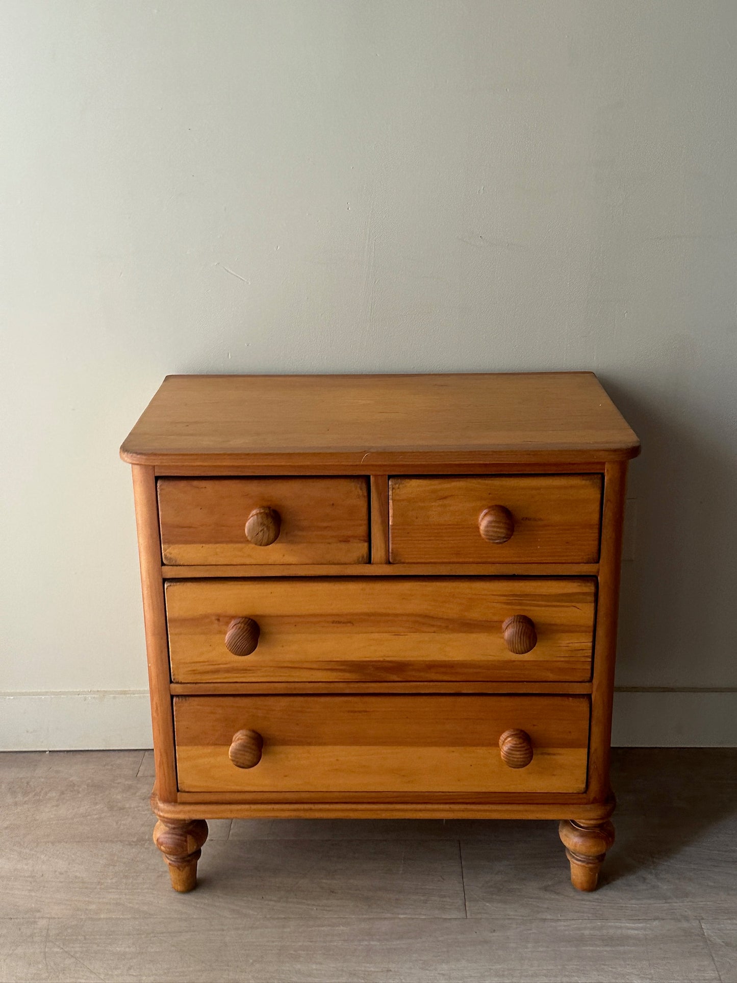 Small maple dresser