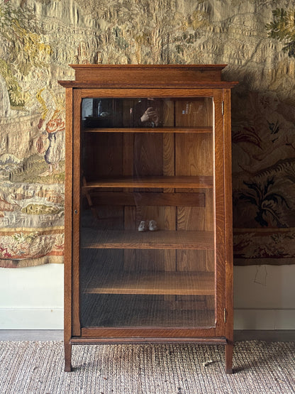 Oak hutch