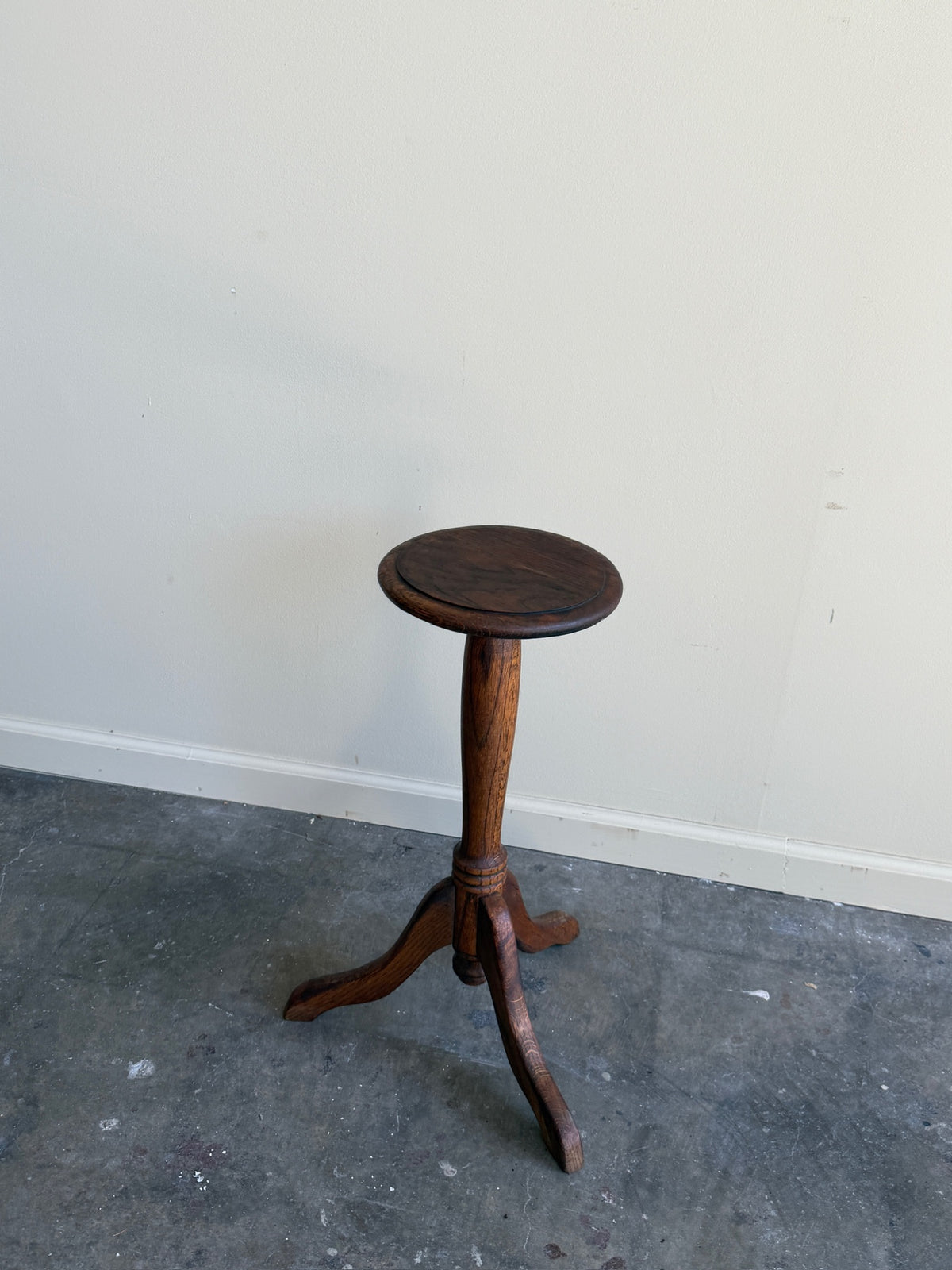 Oak plant stand