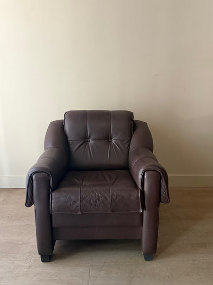 Scandinavian brown leather club chair