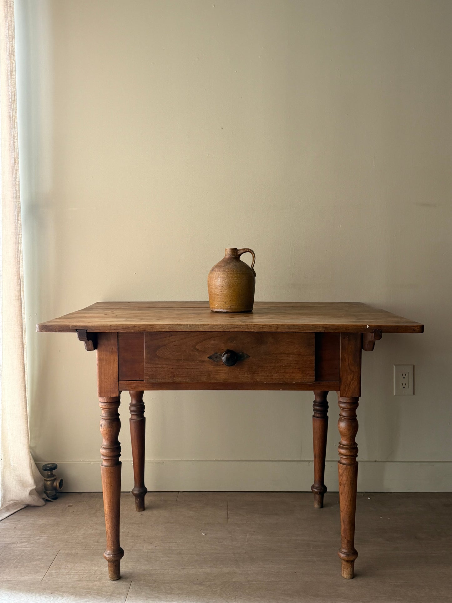 Pennsylvania Sheraton walnut work table