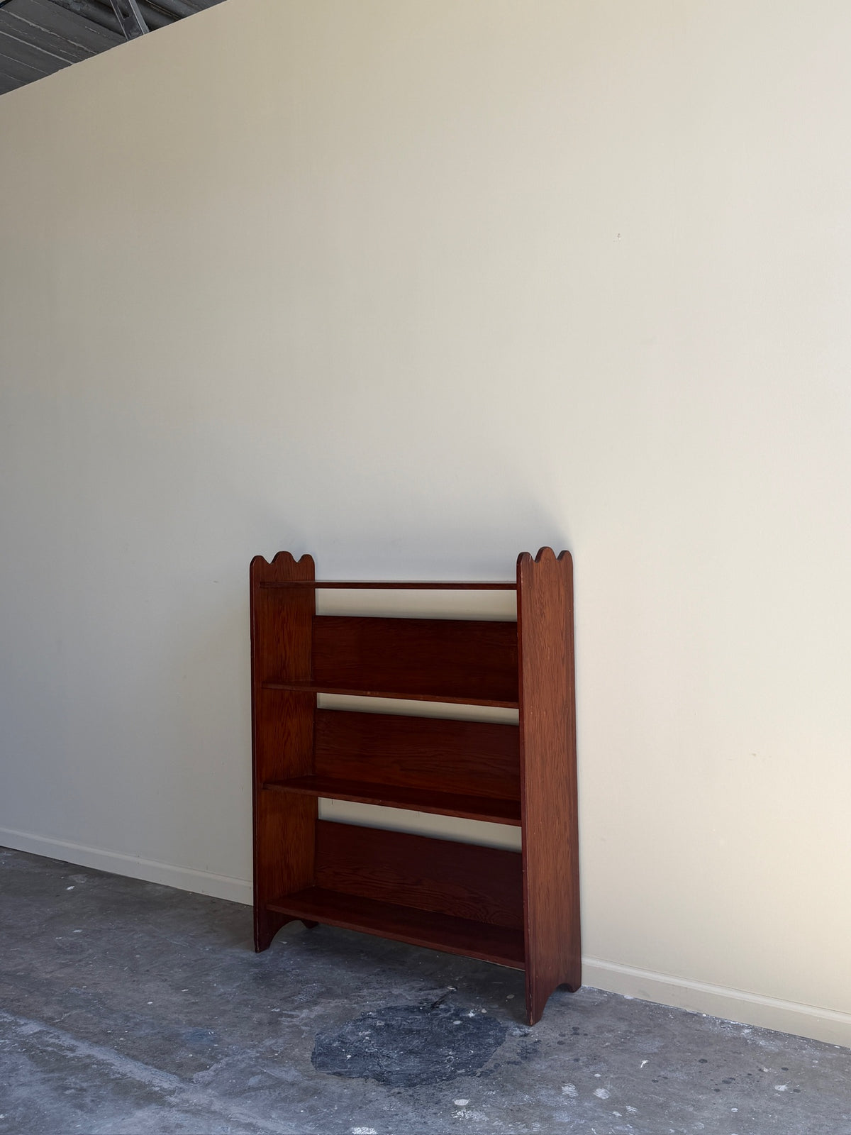 Eastern Shore yellow pine bookshelf