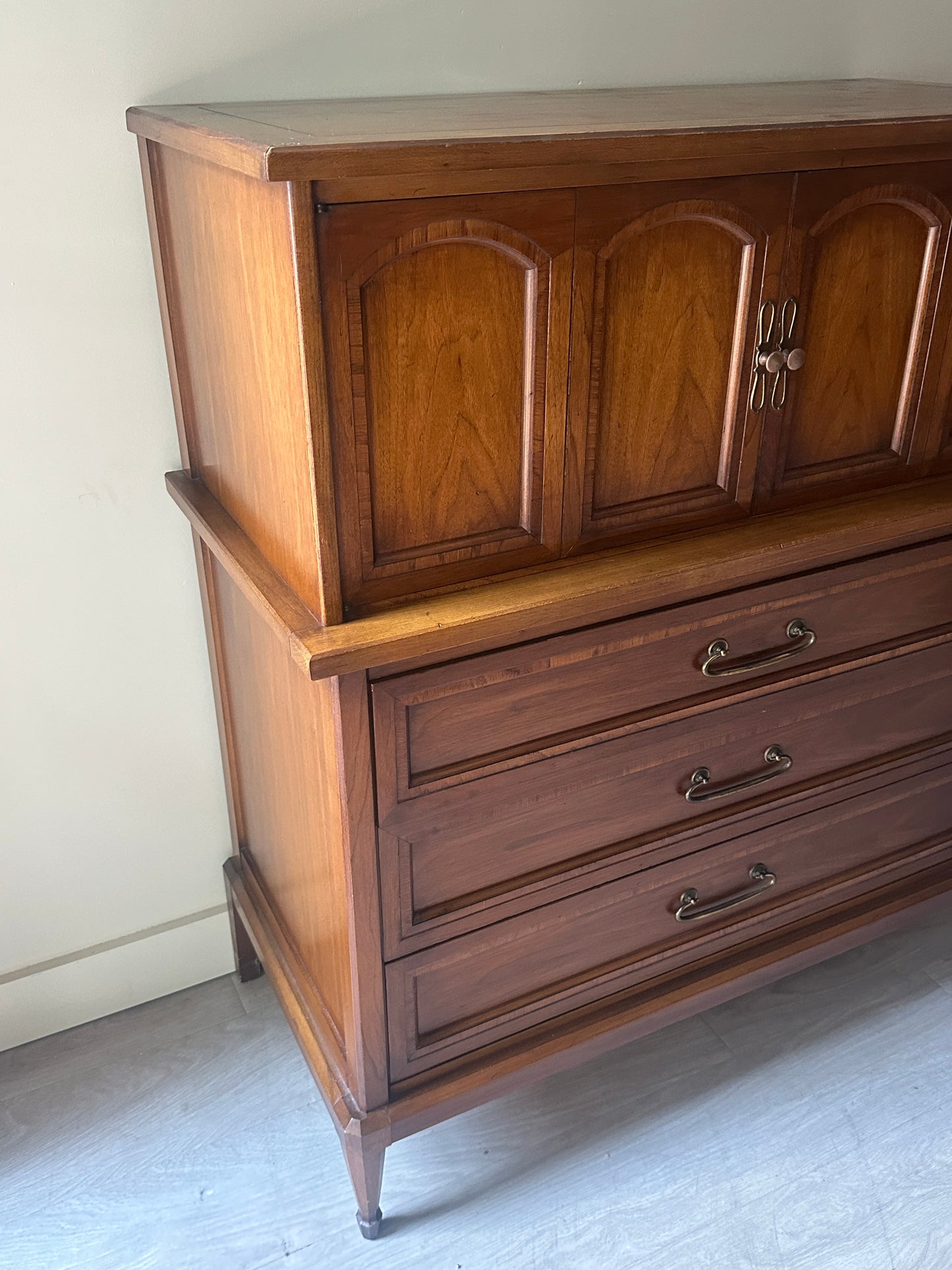 Pine tallboy