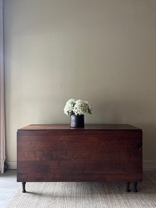 Pine drop leaf table