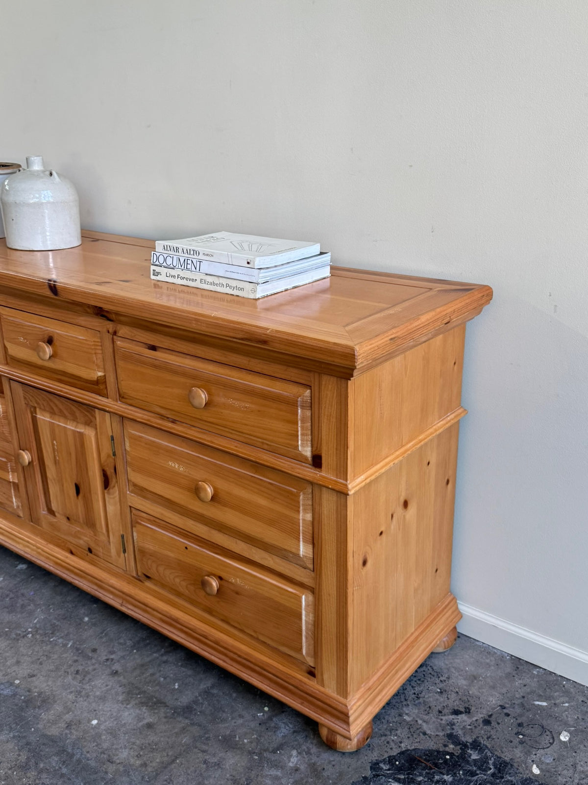 Broyhill pine dresser