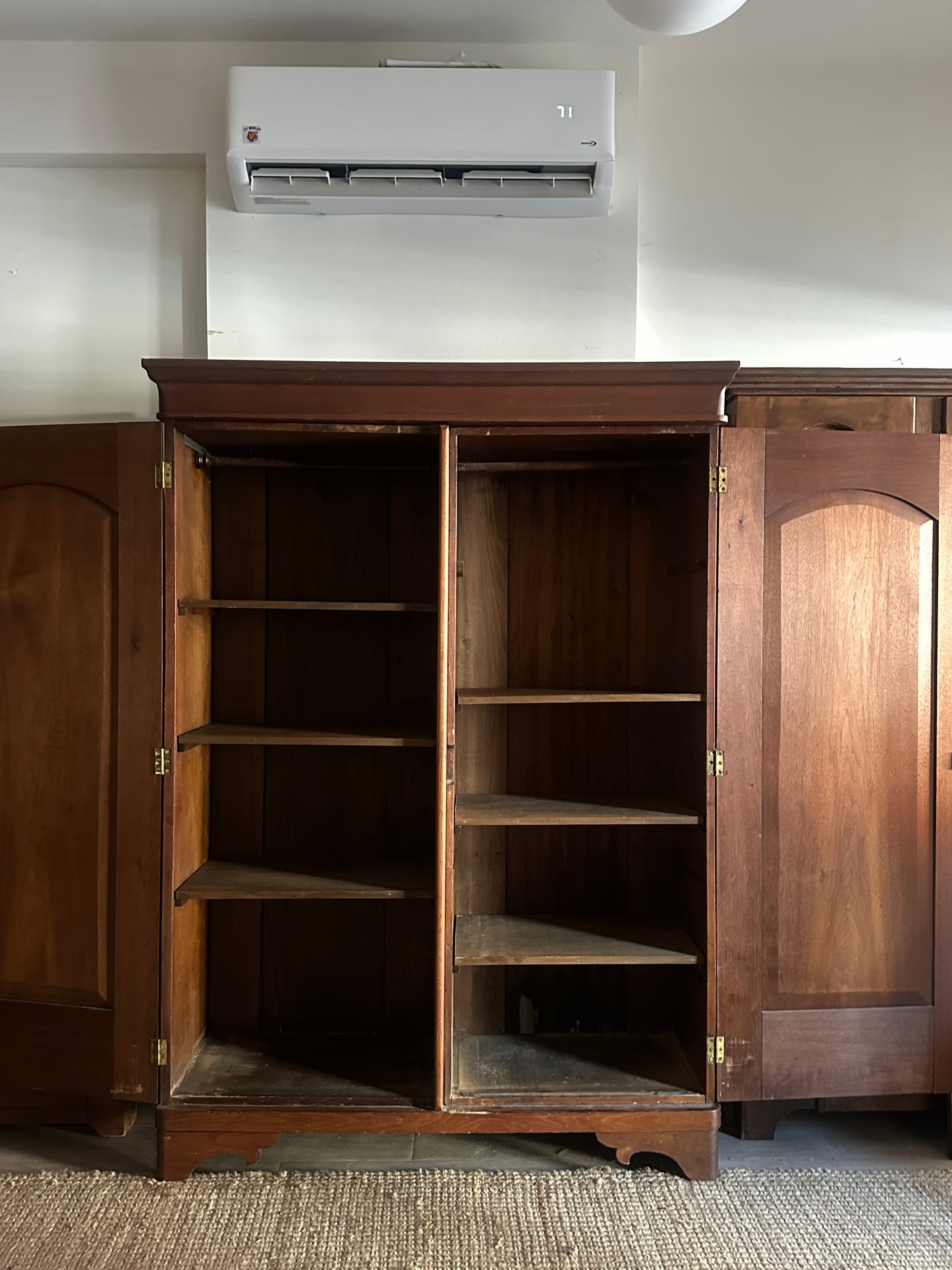 Pine wardrobe/cabinet