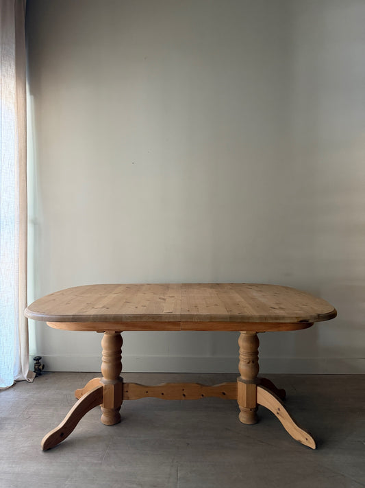 Danish pine dining table with extensions