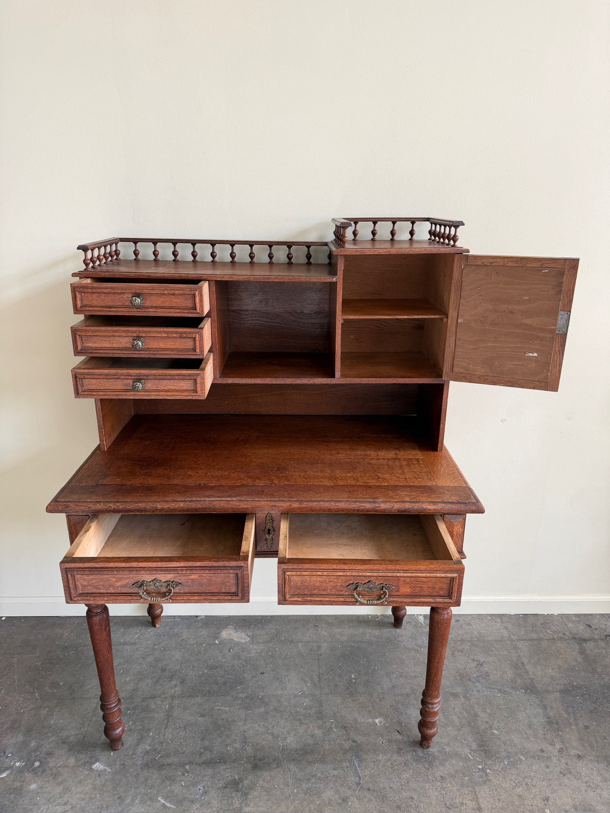 Oak stick and ball desk
