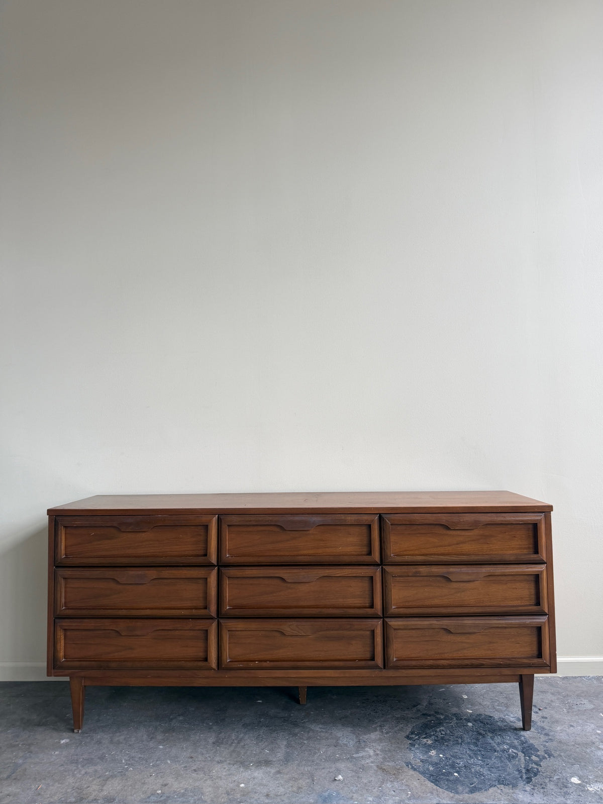 Bassett walnut 9 drawer dresser