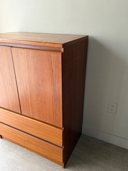 Danish teak linen press