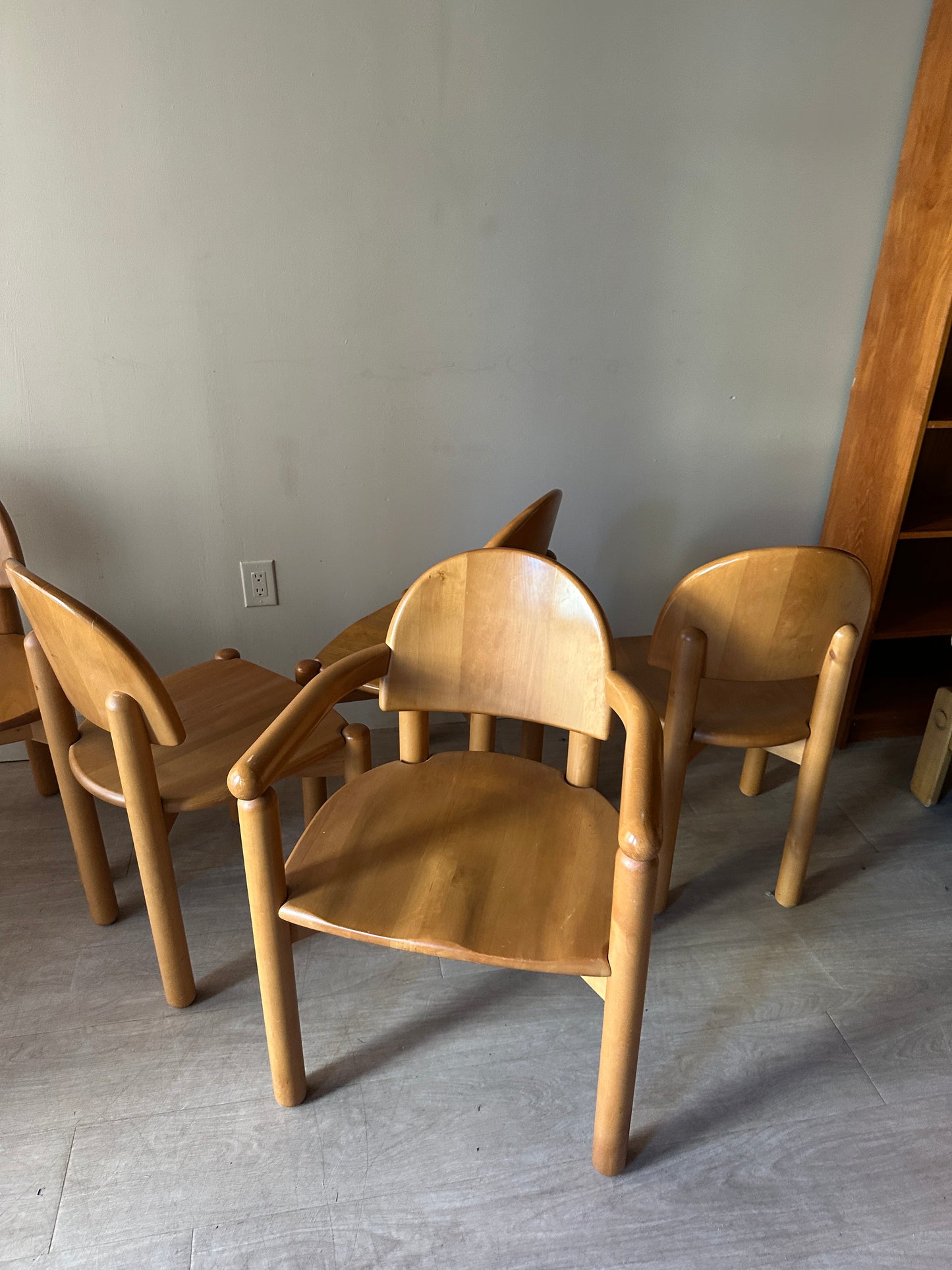 One arm Rainer Daumiller dining chair