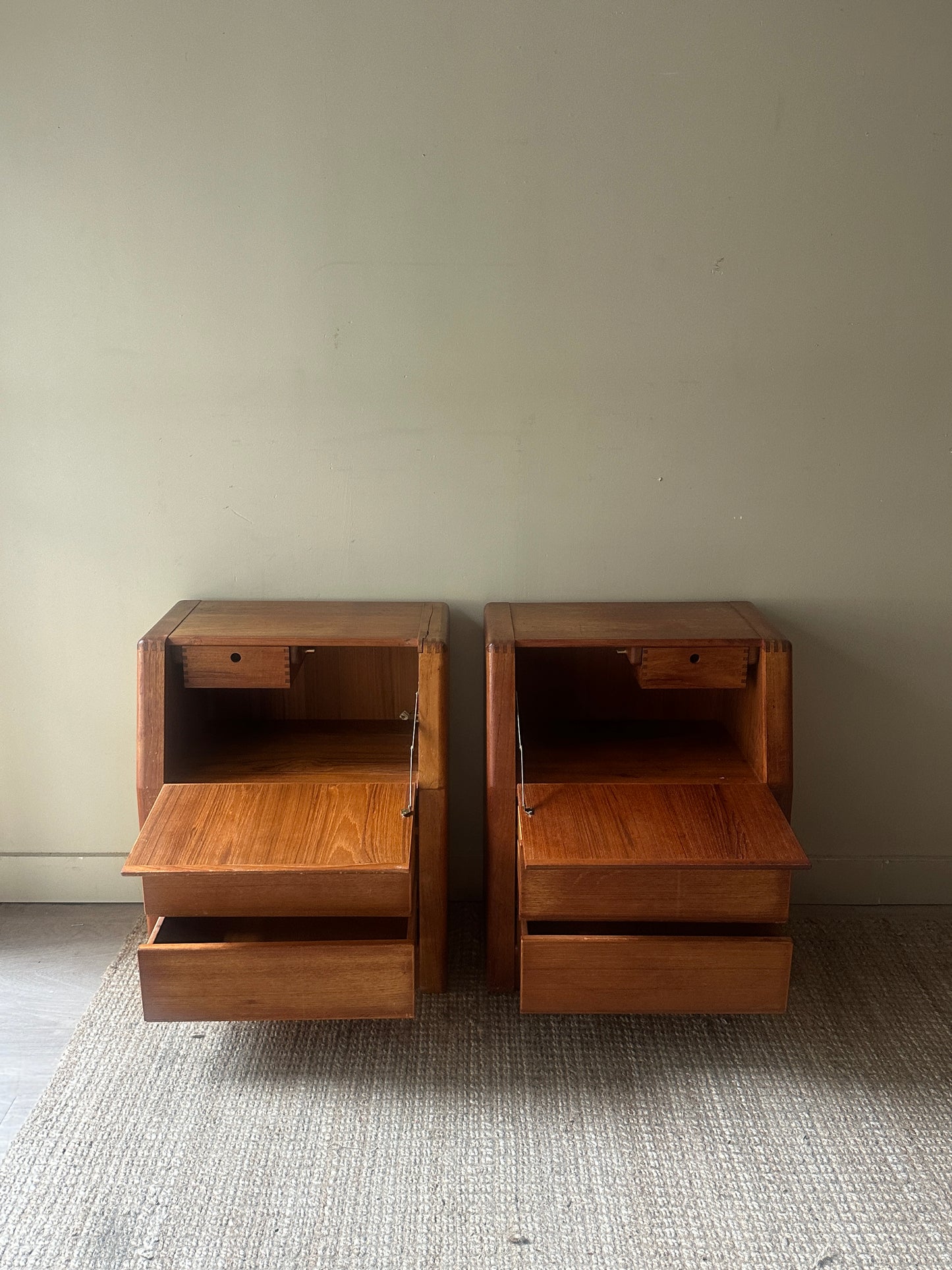 Oak side tables.