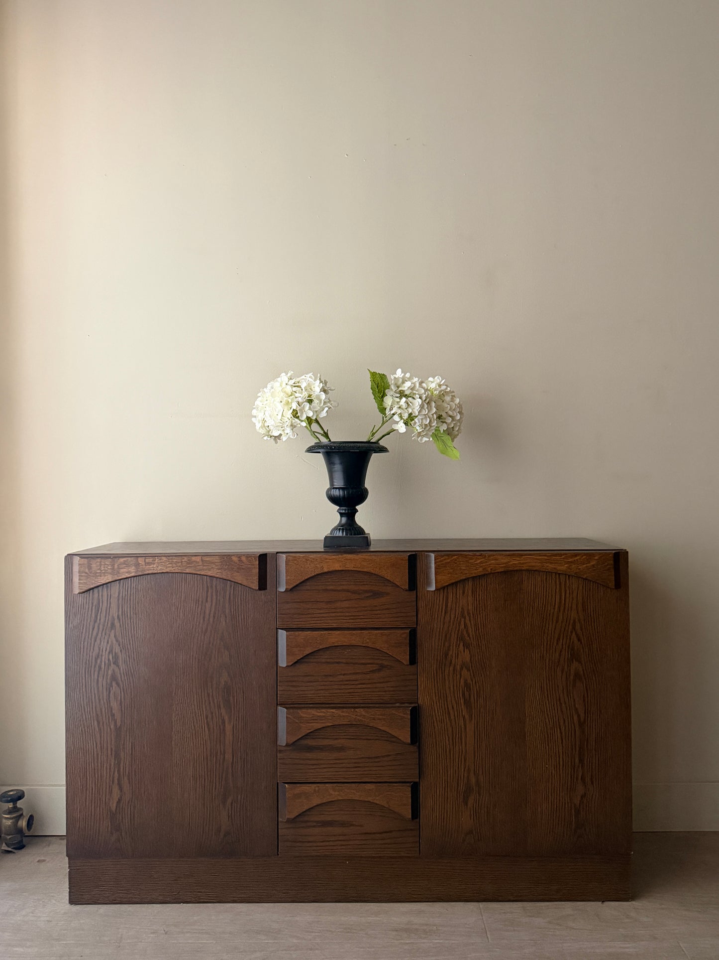 Flurmöbel Wohndielen dark oak credenza