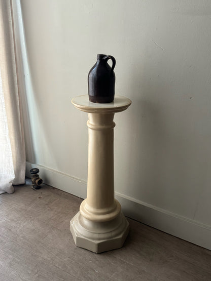 White pedestal