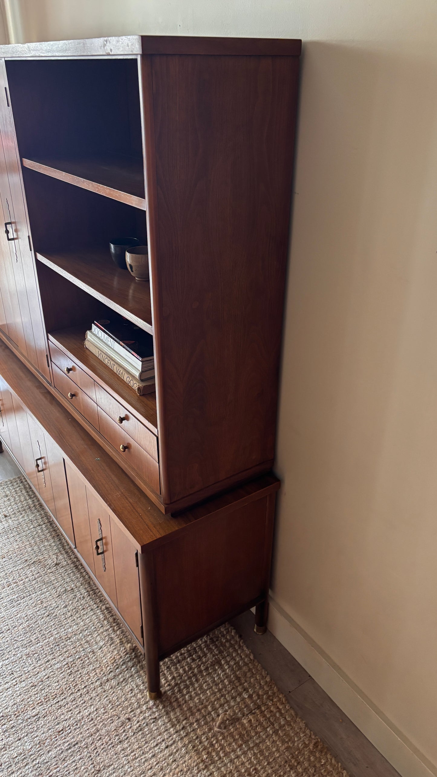Walnut One Piece Hutch