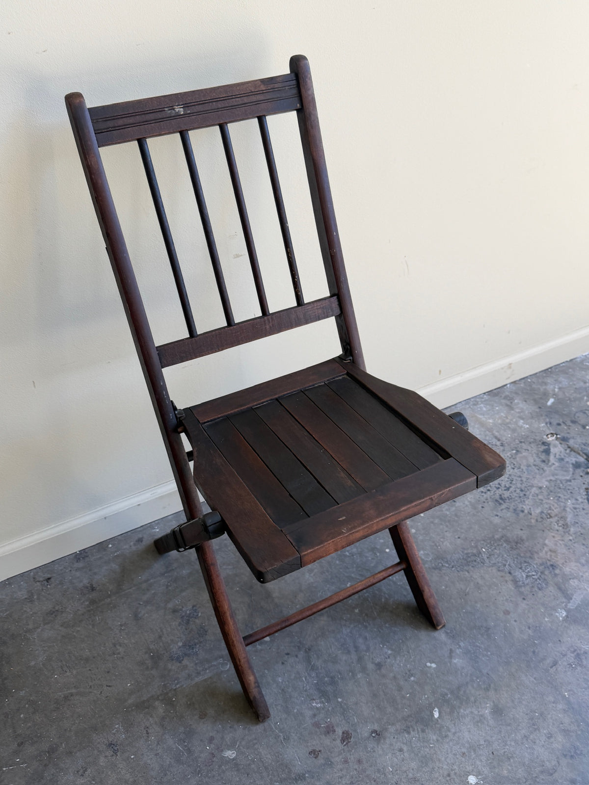 Stained pine folding chair