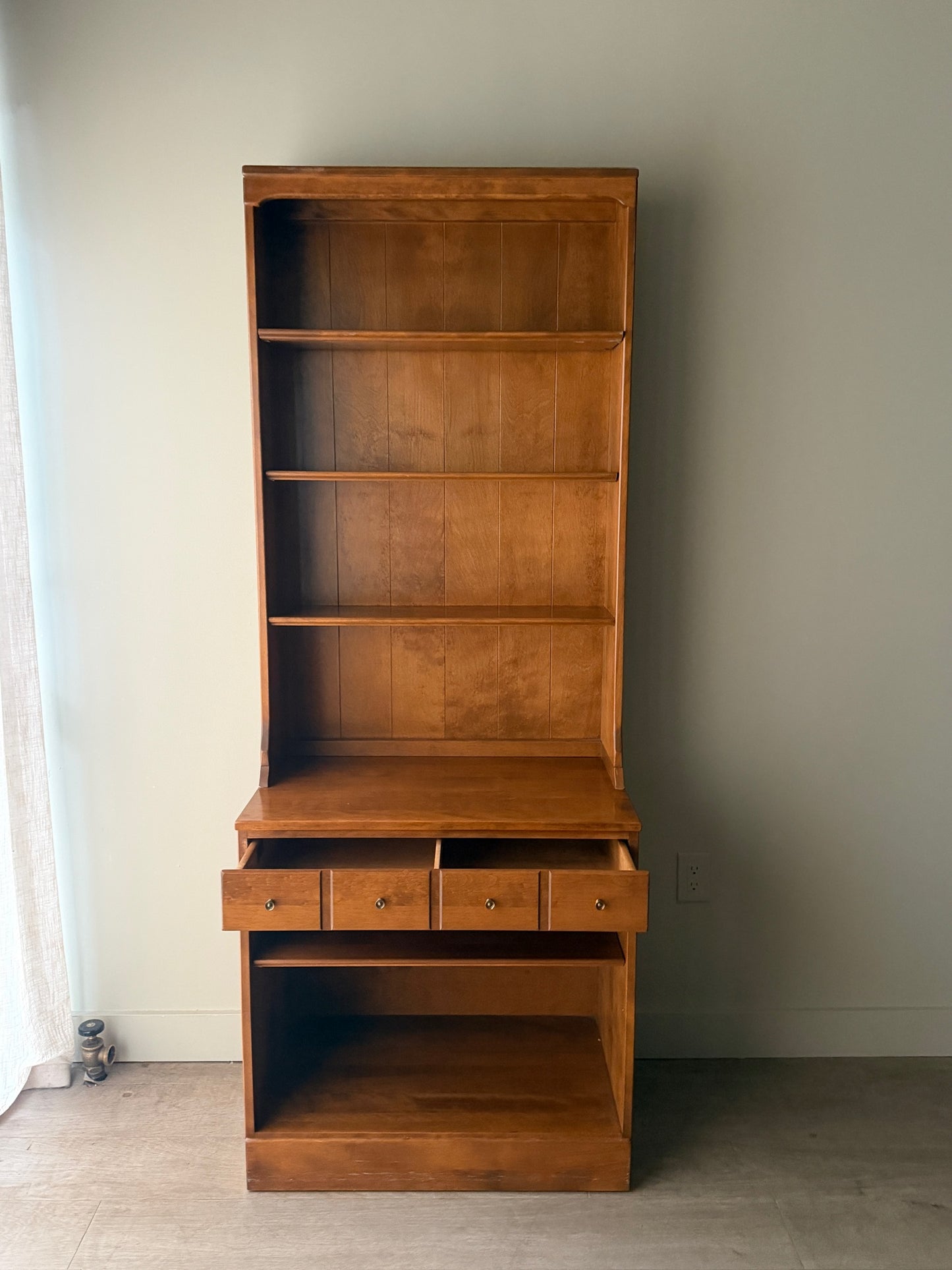 Narrow maple two piece hutch