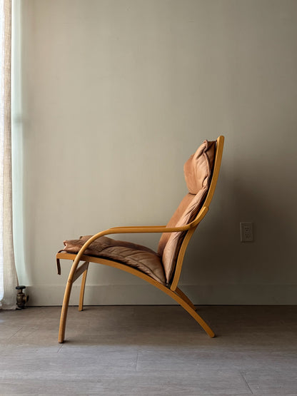 Stouby Danish leather bentwood lounge chair