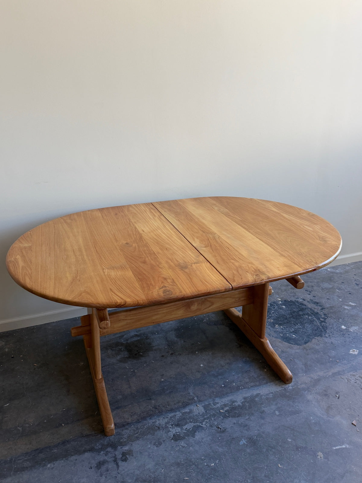 Brutalist Dutch elmwood dining table with extension