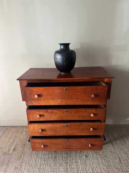 Pine empire dresser
